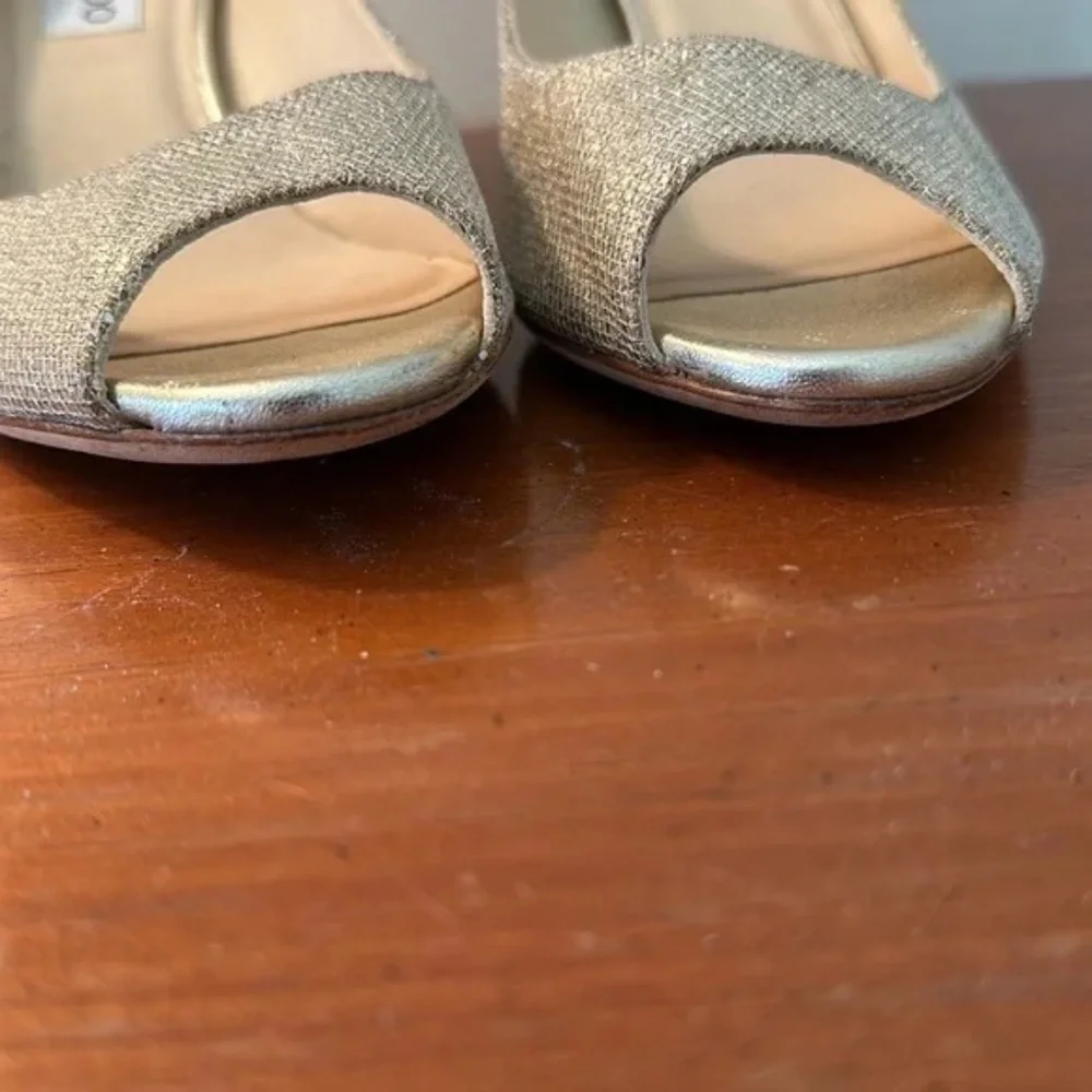 Jimmy Choo champagne, metallic open toe kitten heels Italian size 38 1/2 US 8.5 - Picture 4 of 7